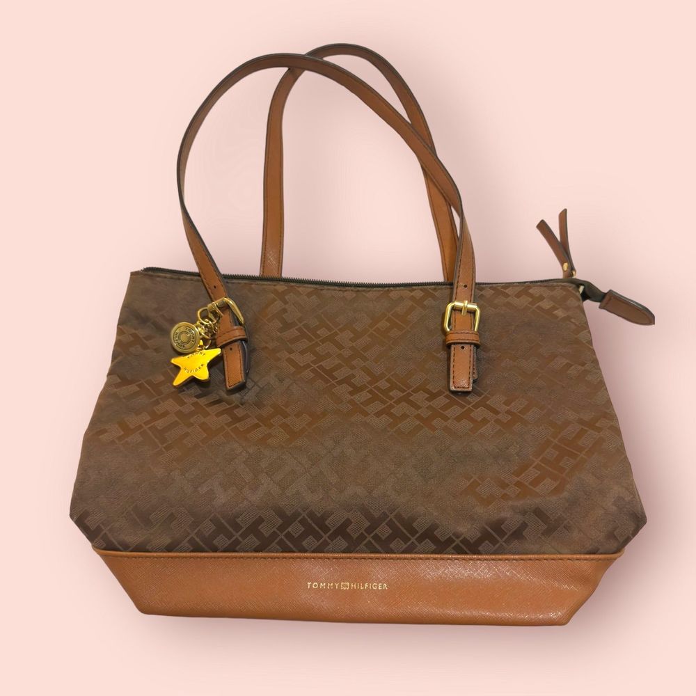 Tommy Hilfiger Brown Monogram Shoulder Bag‎